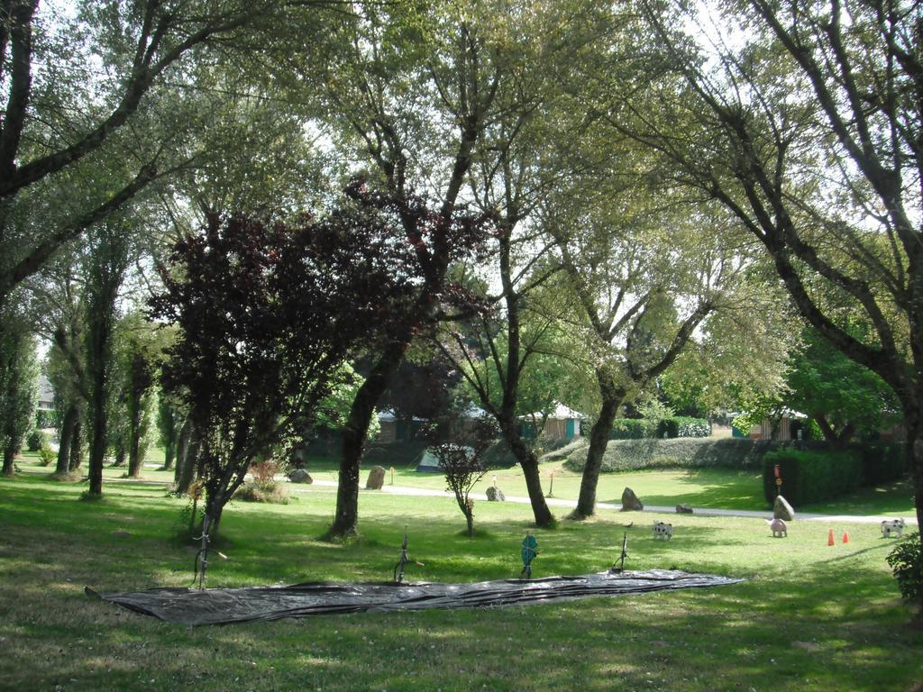 Camping les Tournesols Sillé-le-Guillaume Extérieur photo