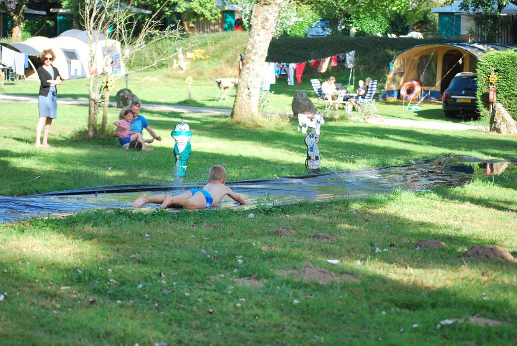 Camping les Tournesols Sillé-le-Guillaume Extérieur photo