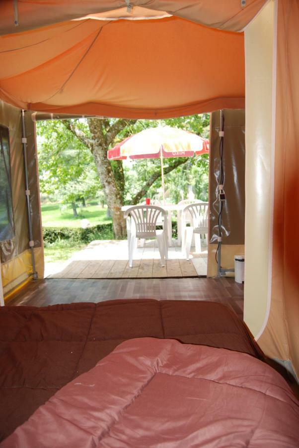 Camping les Tournesols Sillé-le-Guillaume Extérieur photo