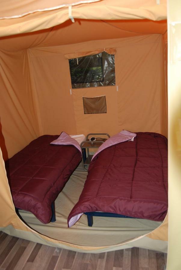 Camping les Tournesols Sillé-le-Guillaume Extérieur photo